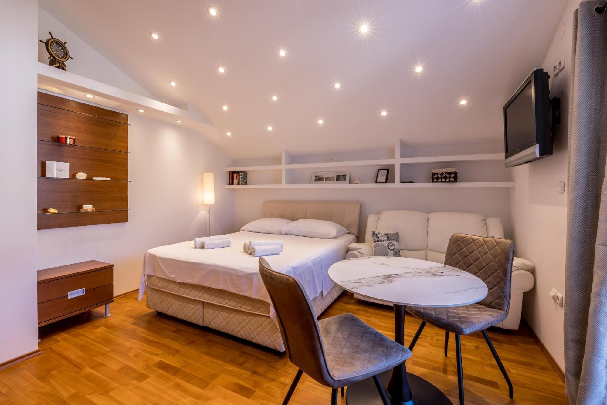 Bolotel Family & Studio Stay Zewnętrze zdjęcie