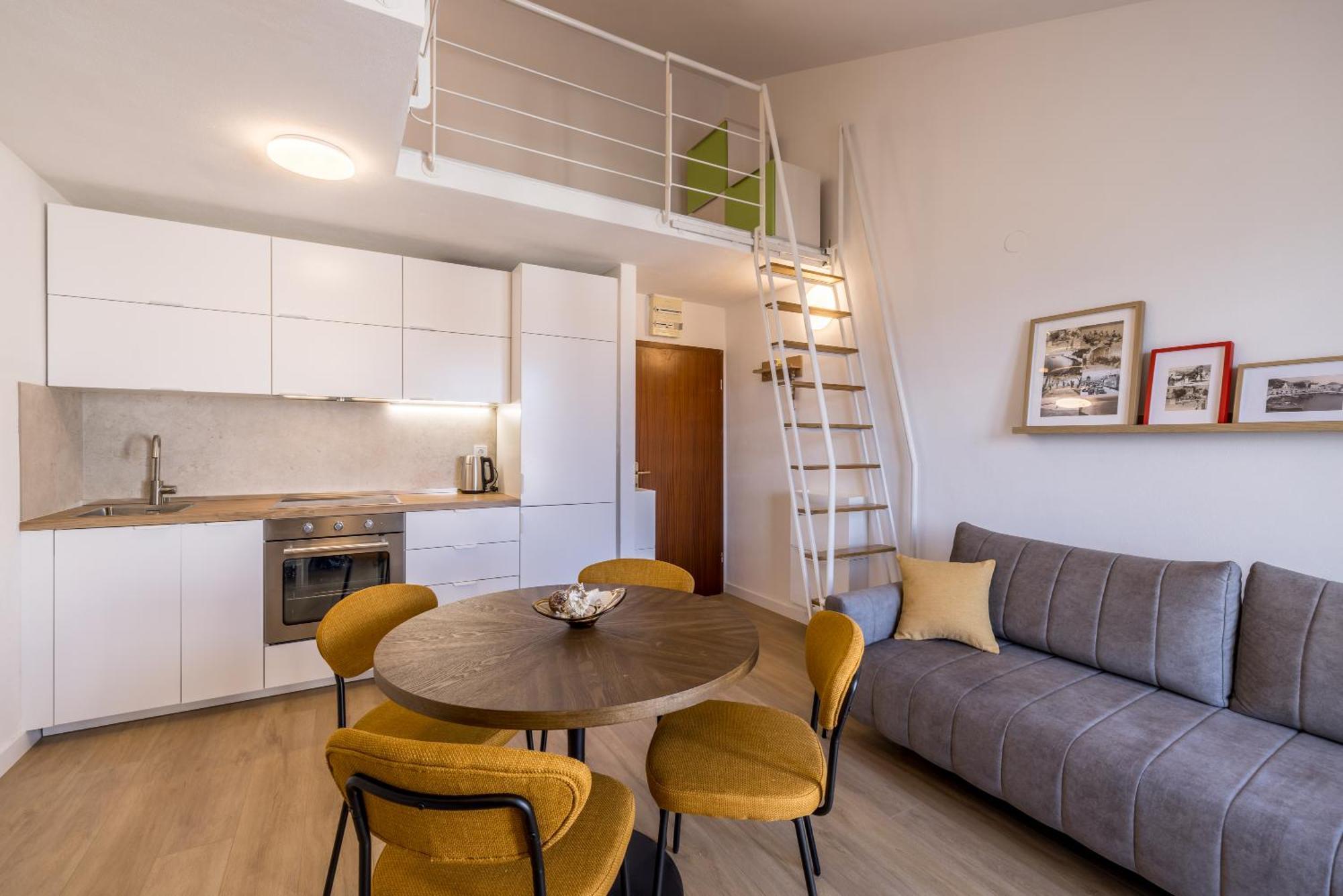 Bolotel Family & Studio Stay Zewnętrze zdjęcie