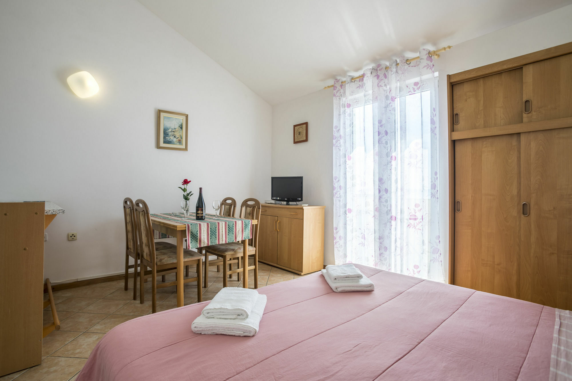 Bolotel Family & Studio Stay Zewnętrze zdjęcie