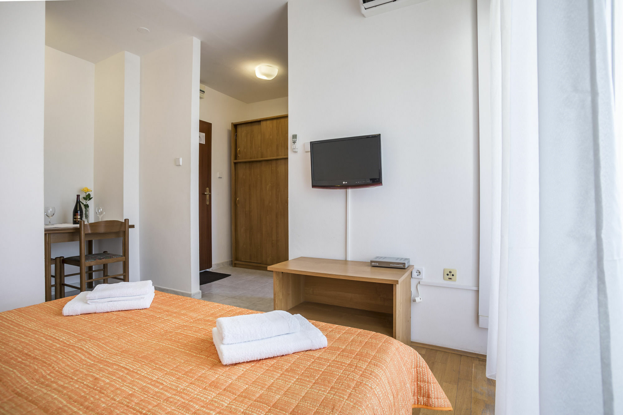 Bolotel Family & Studio Stay Zewnętrze zdjęcie