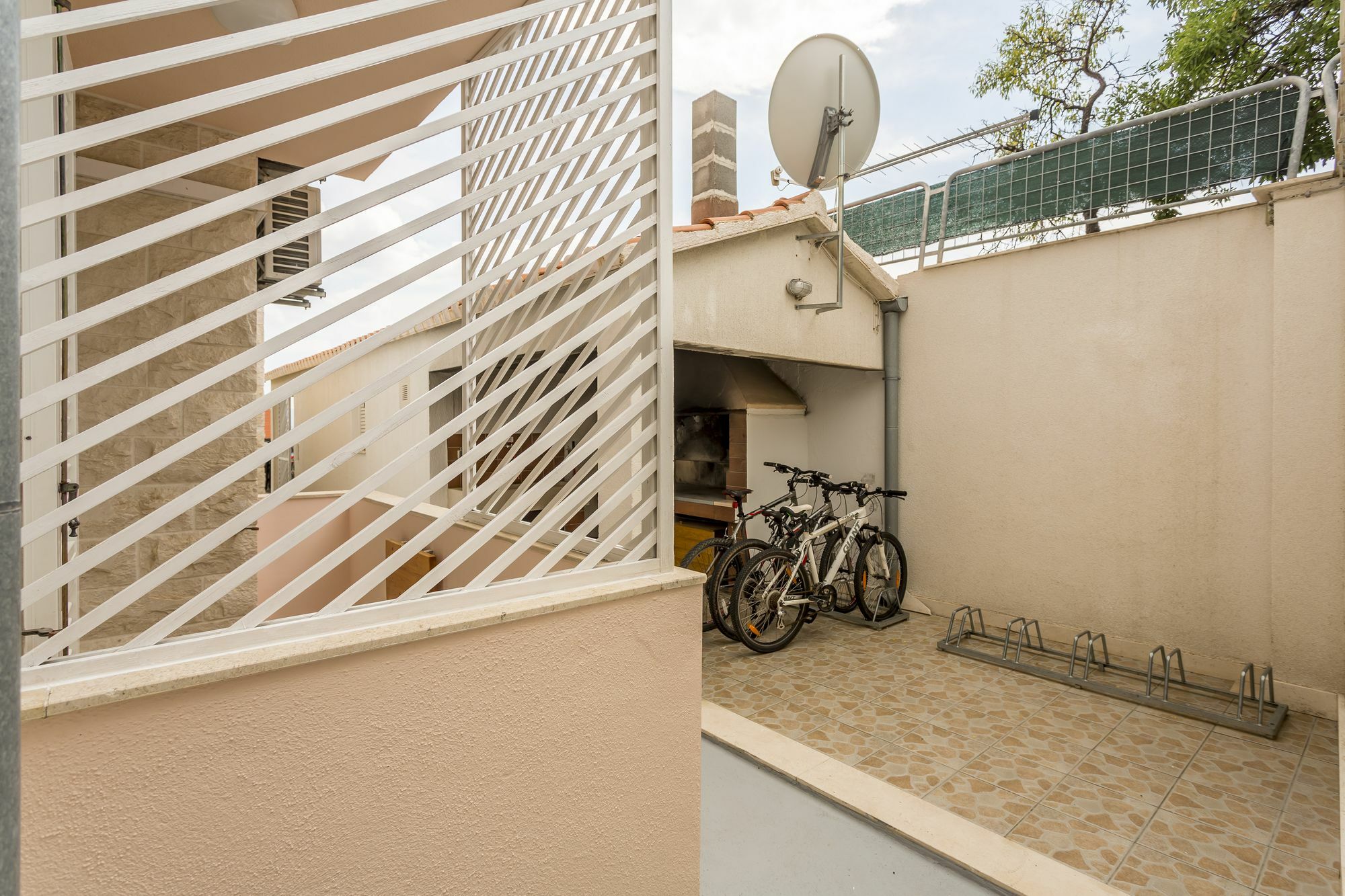 Bolotel Family & Studio Stay Zewnętrze zdjęcie